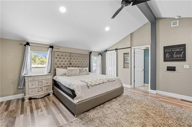 5820 Sloan Avenue, Kansas City, KS 66104