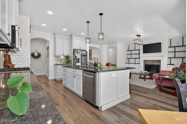 20530 N Shepherds Pie Way, Eagle, ID 83714