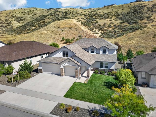 20530 N Shepherds Pie Way, Eagle, ID 83714