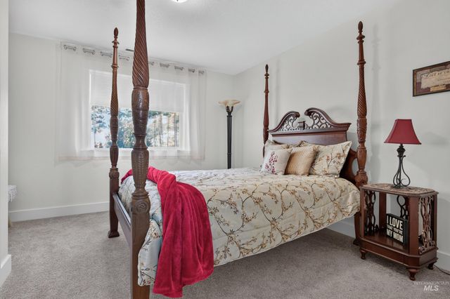 20530 N Shepherds Pie Way, Eagle, ID 83714