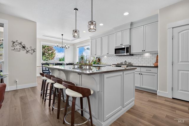 20530 N Shepherds Pie Way, Eagle, ID 83714