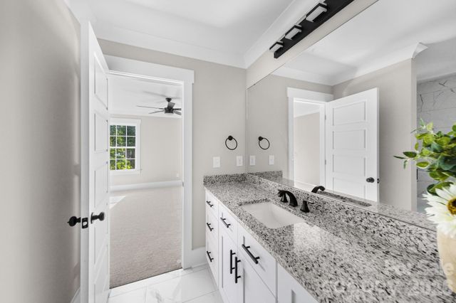 2406 Newland Road, Charlotte, NC 28216