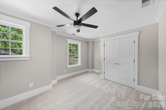 2406 Newland Road, Charlotte, NC 28216