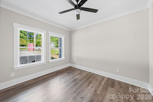 2406 Newland Road, Charlotte, NC 28216