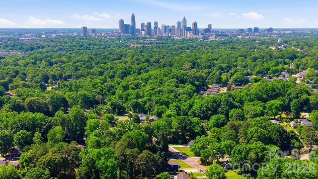 2406 Newland Road, Charlotte, NC 28216