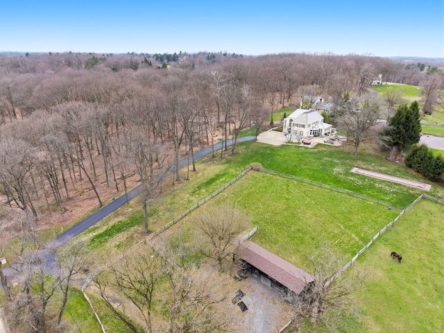 73 Stonedale ROAD, Sewickley Heights, PA 15143