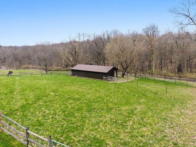 73 Stonedale ROAD, Sewickley Heights, PA 15143