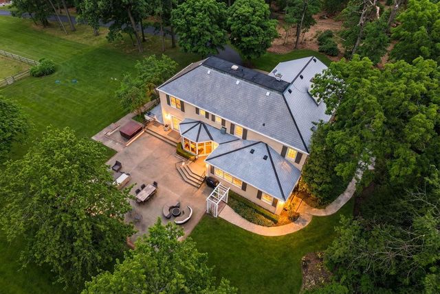73 Stonedale ROAD, Sewickley Heights, PA 15143