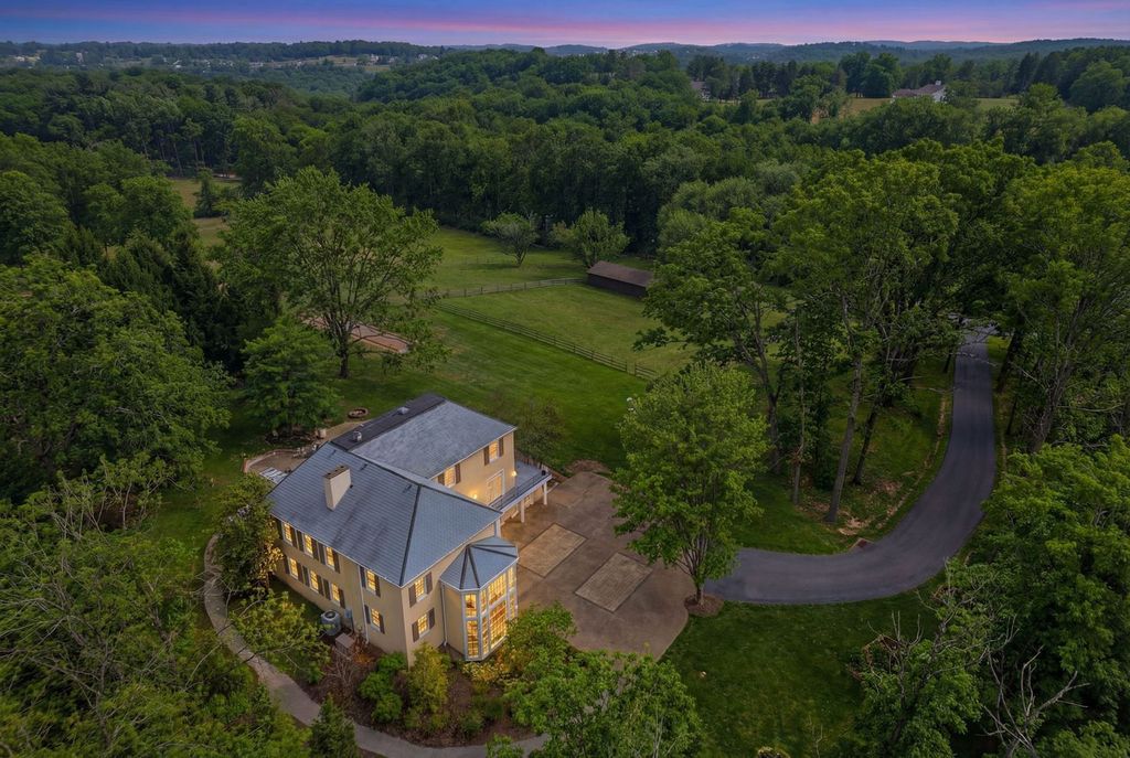 73 Stonedale ROAD, Sewickley Heights, PA 15143