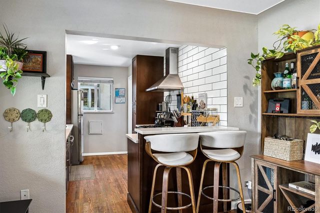 1439 S University Boulevard, Denver, CO 80210