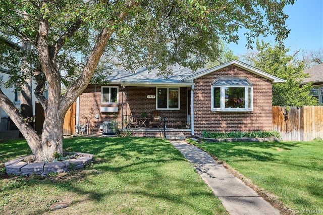 1439 S University Boulevard, Denver, CO 80210