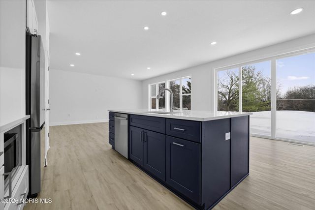 9520 Sheffield Road, Perrysburg, OH 43551