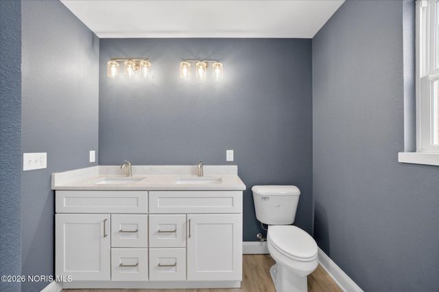 9520 Sheffield Road, Perrysburg, OH 43551