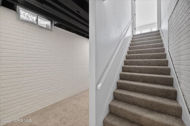 9520 Sheffield Road, Perrysburg, OH 43551