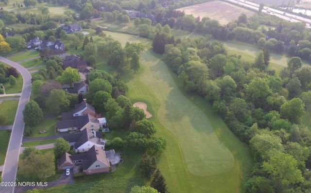 9520 Sheffield Road, Perrysburg, OH 43551