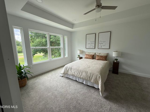 9520 Sheffield Road, Perrysburg, OH 43551