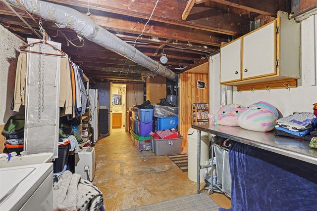 2121 Collingwood Avenue, Wyoming, MI 49519