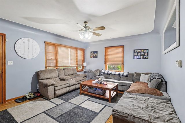 2121 Collingwood Avenue, Wyoming, MI 49519