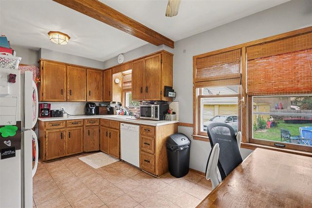 2121 Collingwood Avenue, Wyoming, MI 49519