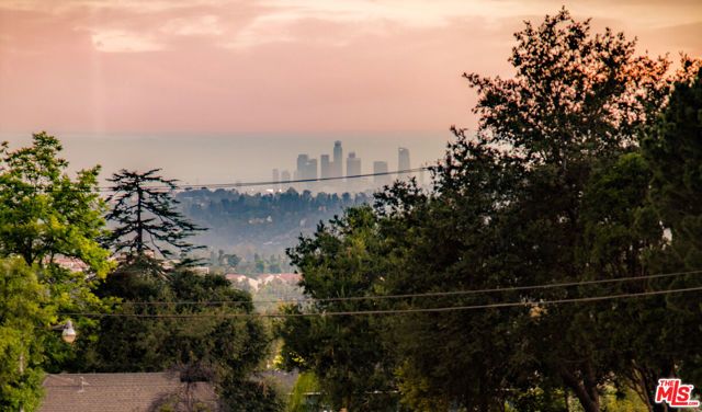 924 E Poppyfields Drive, Altadena, CA 91001