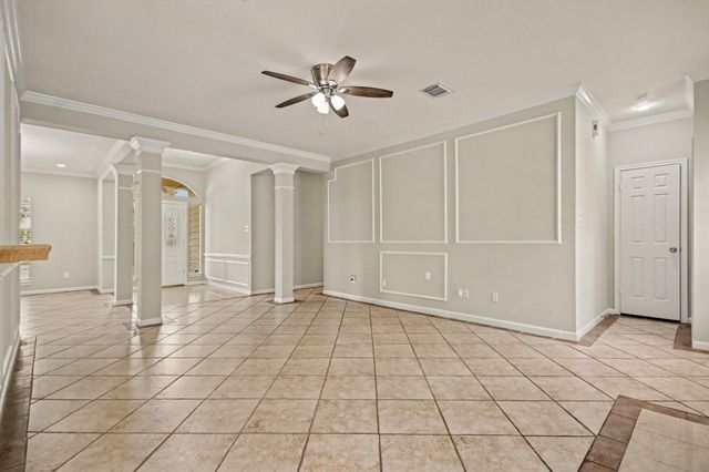 15814 Lake Lodge Drive, Houston, TX 77062