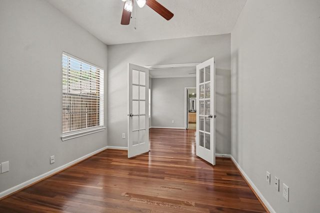 15814 Lake Lodge Drive, Houston, TX 77062