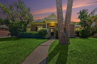 15814 Lake Lodge Drive, Houston, TX 77062