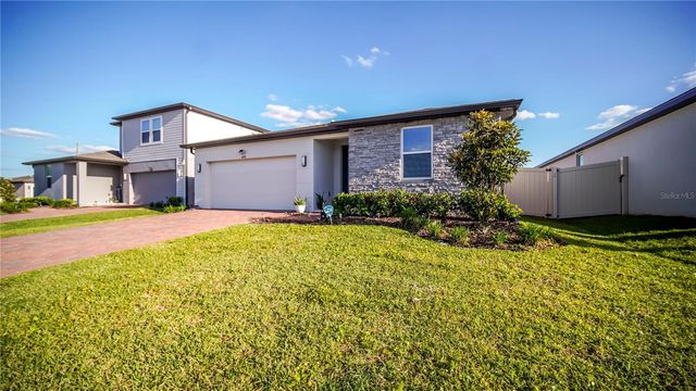 4498 PICKEREL WEED, St Cloud, FL 34772