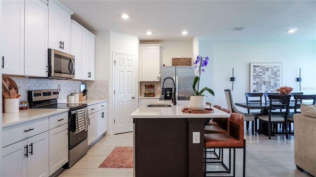 4498 PICKEREL WEED, St Cloud, FL 34772