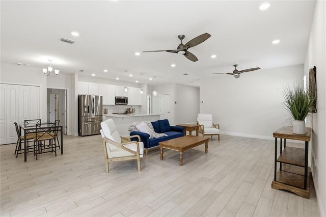 24624 NW 7TH LANE, Newberry, FL 32669