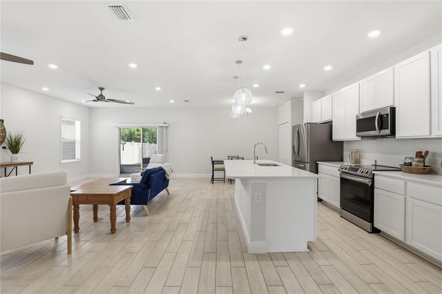 24624 NW 7TH LANE, Newberry, FL 32669