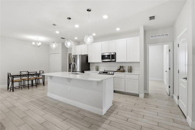24624 NW 7TH LANE, Newberry, FL 32669