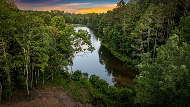 363 Pinnacle Drive, Ellijay, GA 30540