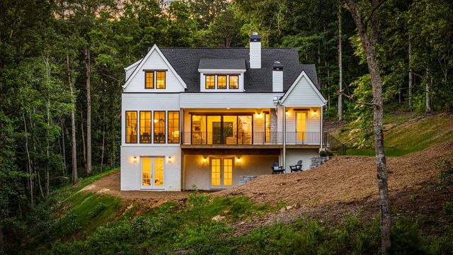 363 Pinnacle Drive, Ellijay, GA 30540