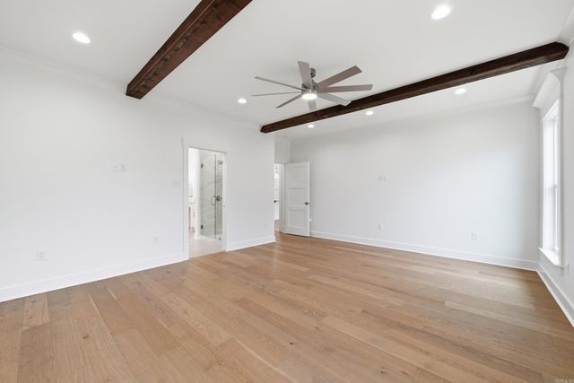 1645 Nantucket, Conway, AR 72034