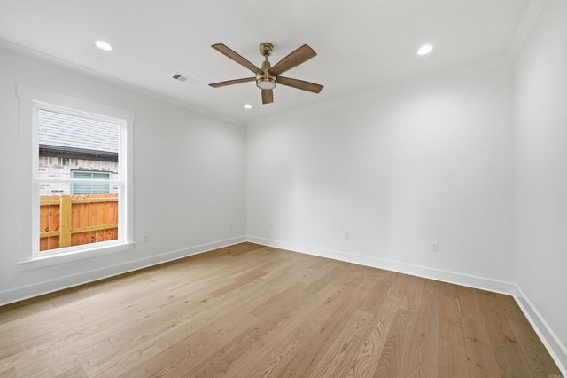 1645 Nantucket, Conway, AR 72034