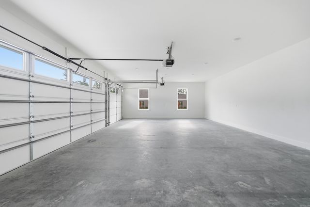 1645 Nantucket, Conway, AR 72034