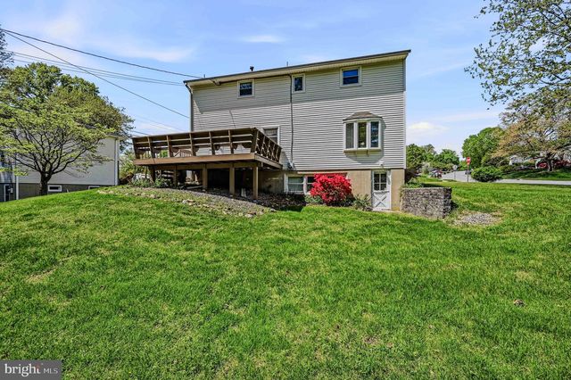 13 CHAPEL HILL DR, Newark, DE 19711