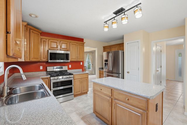3415 79th Street, Moline, IL 61265