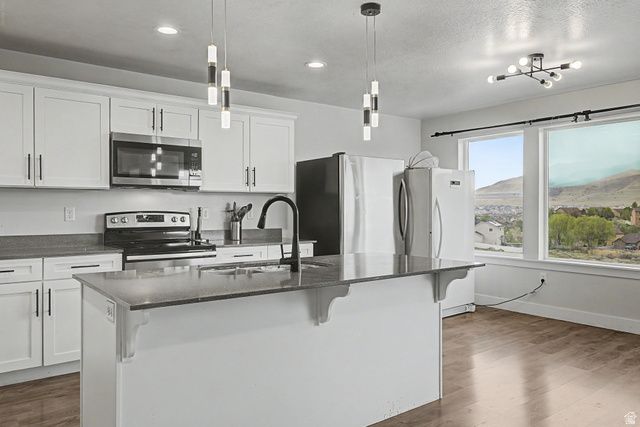 1531 W STONE GATE DR, Saratoga Springs, UT 84045
