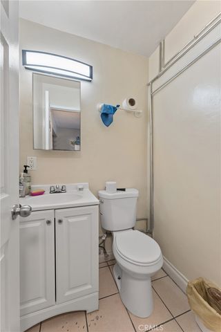 6118 S Main, Los Angeles, CA 90003