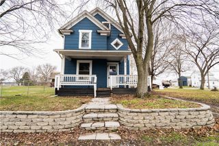 402 Hall Avenue, Barberton, OH 44203