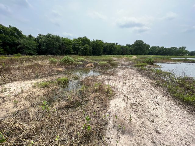 6900 Westcreek Circle, Fort Worth, TX 76133