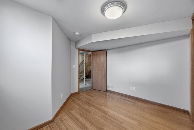 819 G Ave NW, Cedar Rapids, IA 52405