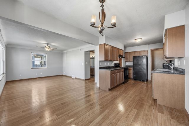 819 G Ave NW, Cedar Rapids, IA 52405