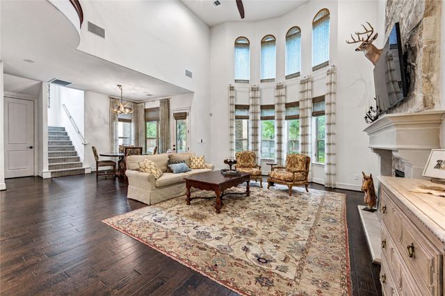 204 Anderson Ranch Lane, Friendswood, TX 77546