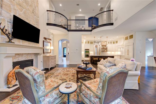 204 Anderson Ranch Lane, Friendswood, TX 77546