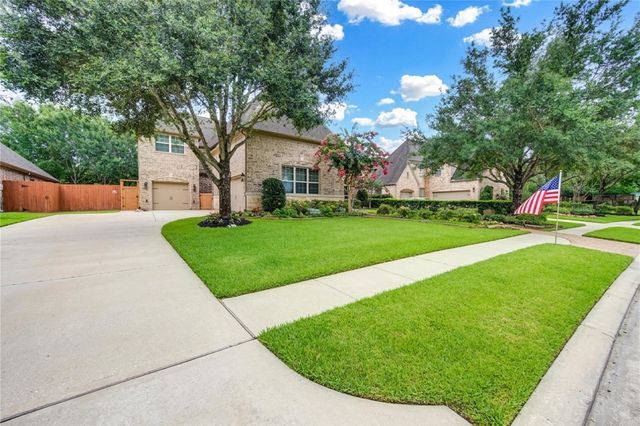 204 Anderson Ranch Lane, Friendswood, TX 77546