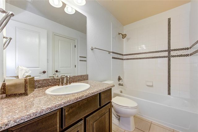 204 Anderson Ranch Lane, Friendswood, TX 77546