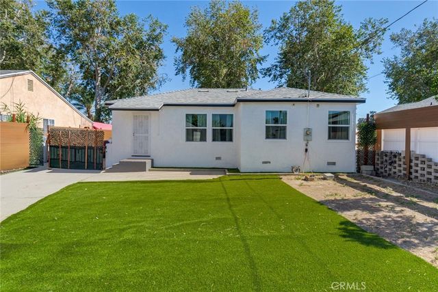 1574 W 20th Street, San Bernardino, CA 92411